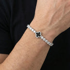 Pulseira Masculina Trevo Preto Cravejada em Pedras Zicônia